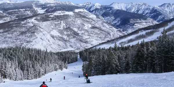 7 Colorado Ski Towns: Amazing Winter Playgrounds